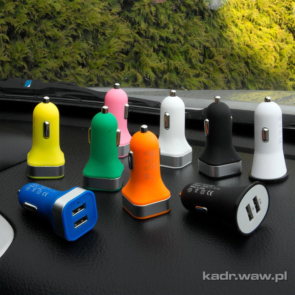 Ładowarki Samochodowe - Pakiet 16 Zdjęć do E-Commerce