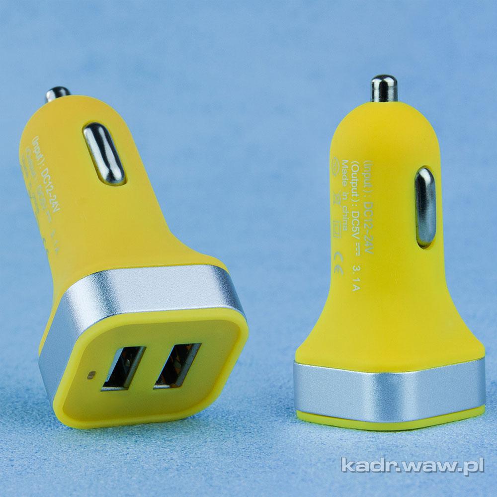 Ładowarki Samochodowe - Pakiet 16 Zdjęć do E-Commerce