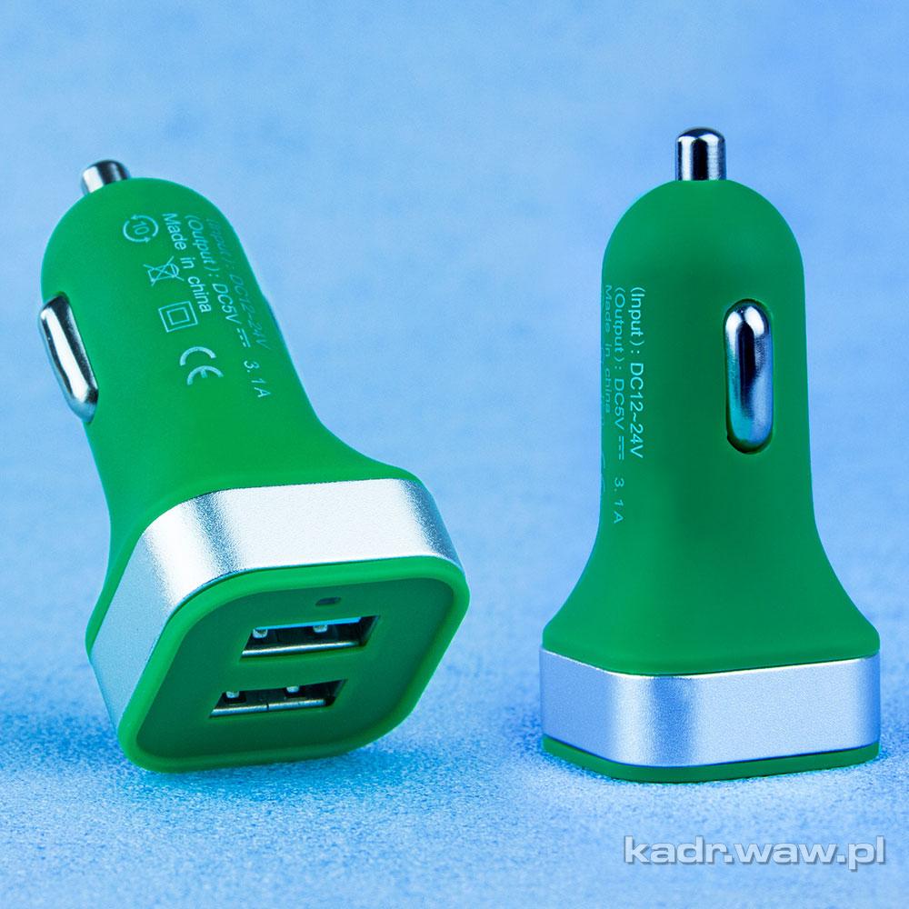 Ładowarki Samochodowe - Pakiet 16 Zdjęć do E-Commerce